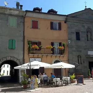https://piazza-fiumalbo-citta-darte.emilia-romagnahotels.net