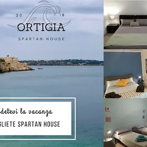 Ortigia Spartan House 1 Hébergement de vacances